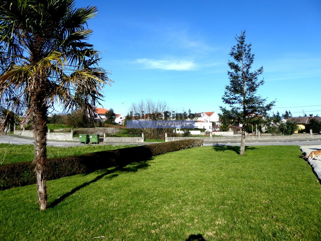 Terreno p/ contr. altura