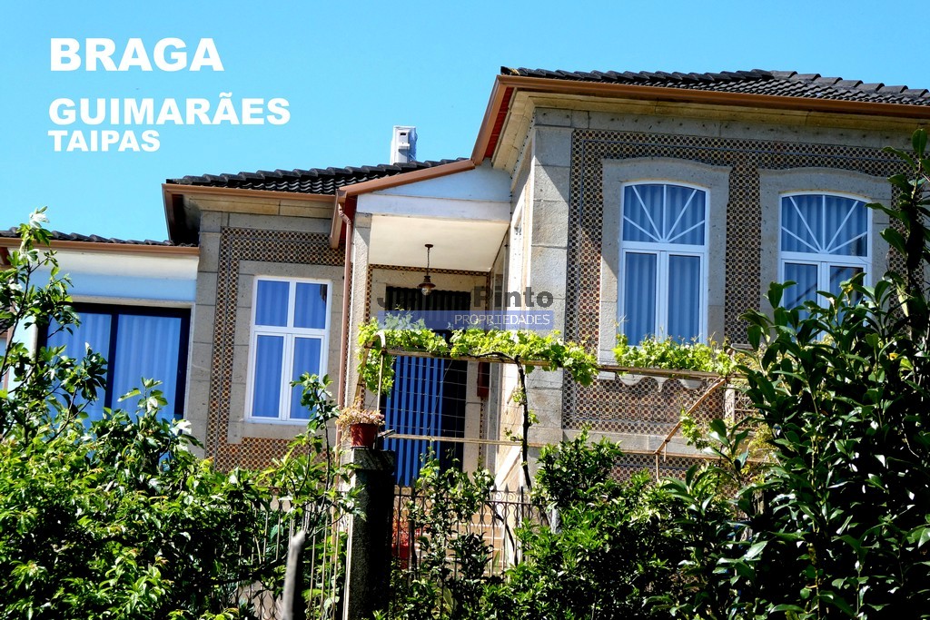 Moradia isolada - T5 - GUIMARES