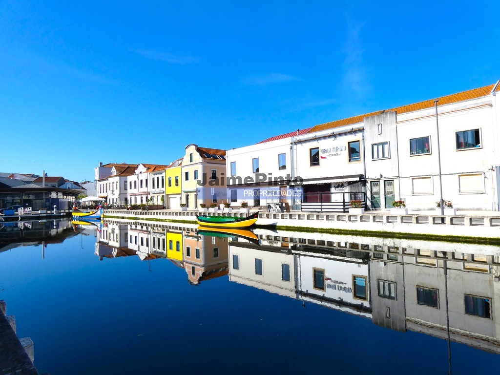 Apartamento - T4 - AVEIRO