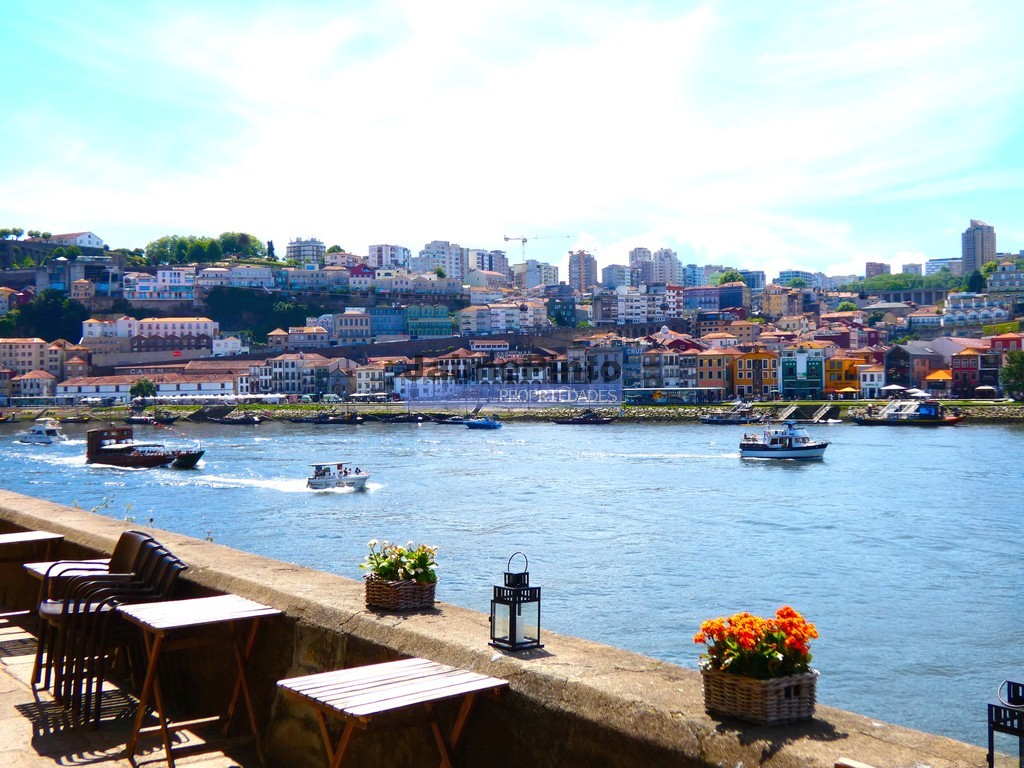 Terreno p/ contr. altura