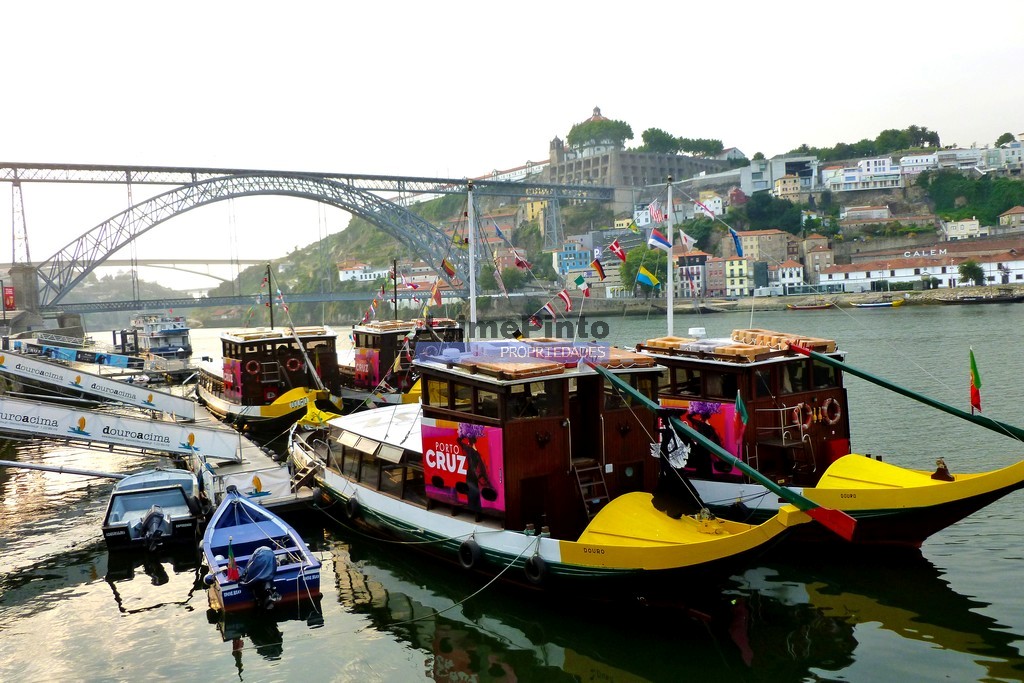 Terreno p/ contr. altura