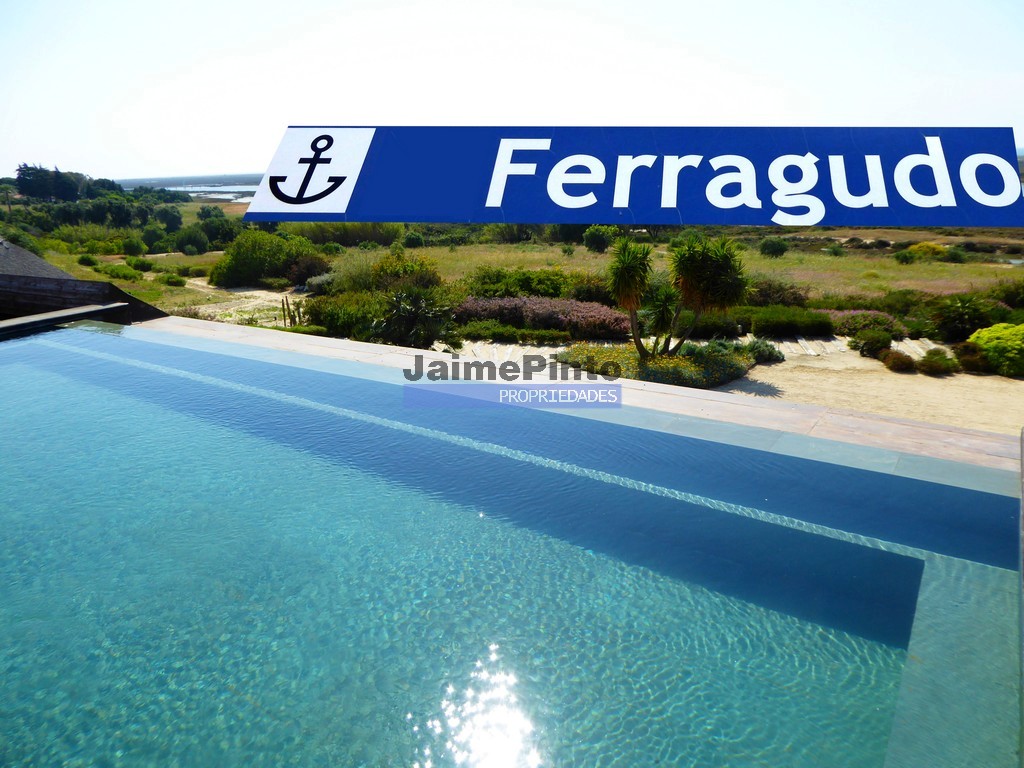 Hotel - ST - LAGOA (ALGARVE)